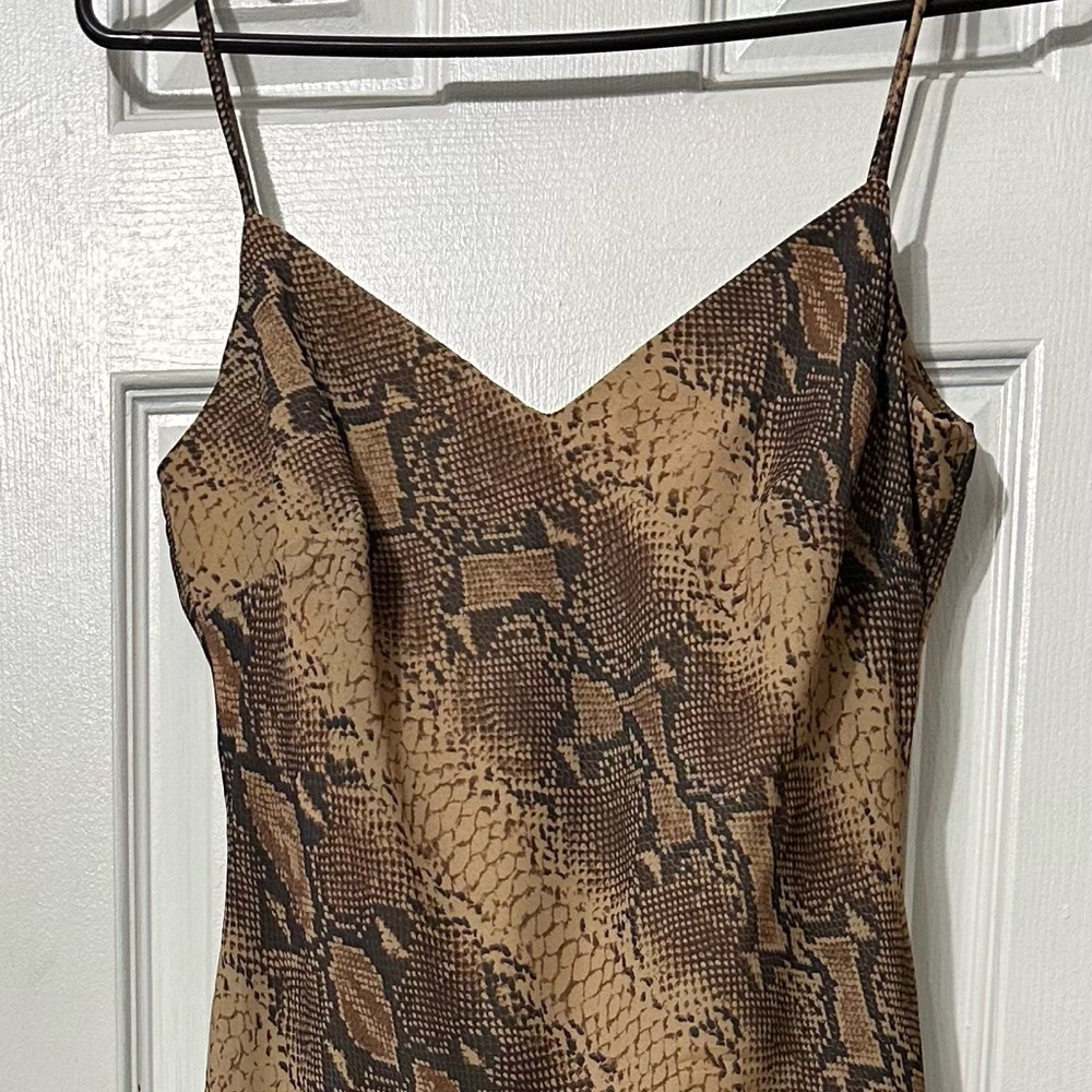 ALGO dress long brand new without tags size 8 animal print